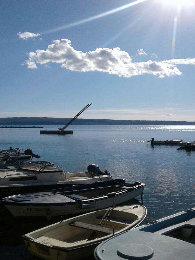 Apartmani Maric Selce Exterior foto
