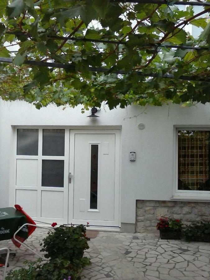 Apartmani Maric Selce Exterior foto